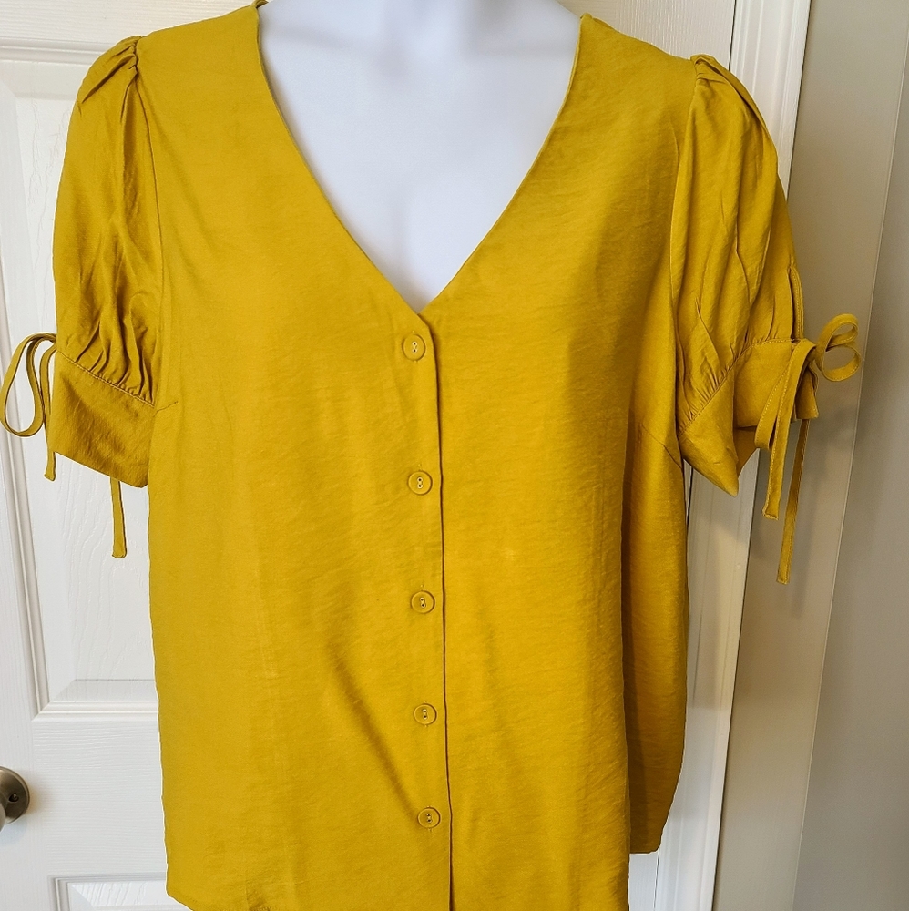 Plus Size Yellow  button up Top